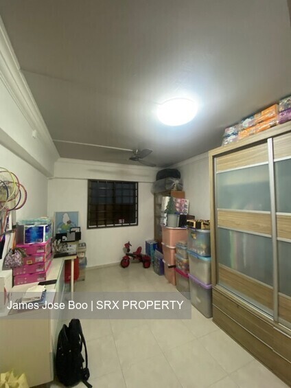 Best Yishun Jumbo flat | High floor unblocked | Dont miss it (D27), Shop House #429002921